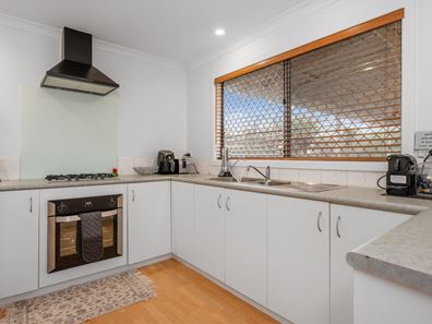 315 Collins Street, West Lamington WA 6430