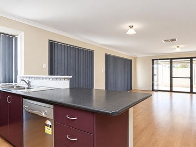 20 Silica Road, Wattle Grove WA 6107
