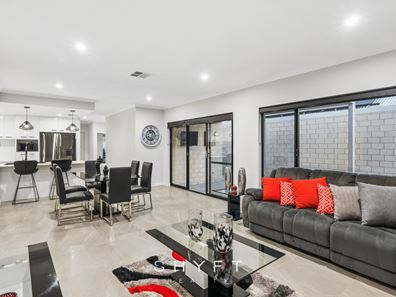 37 Mirabilis  Avenue, Jindalee WA 6036