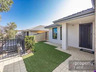 9 Snipe Lane, Tapping WA 6065