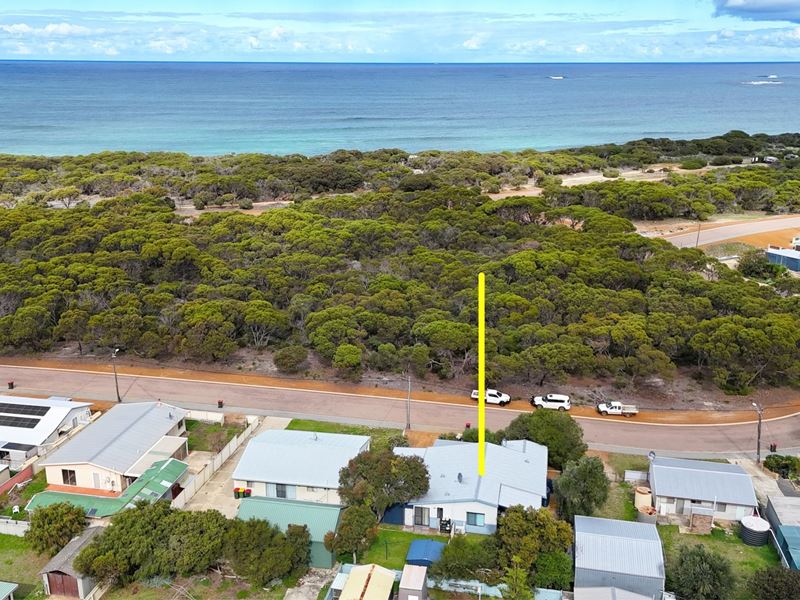 9 Price Street, Hopetoun WA 6348