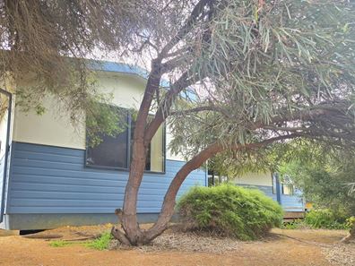 9 Price Street, Hopetoun WA 6348