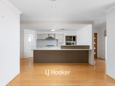 1 Topaz Way, Dalyellup WA 6230