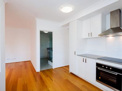 1/139 Fitzroy Road, Rivervale WA 6103