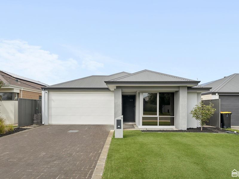 18 Woodville Road, Haynes WA 6112