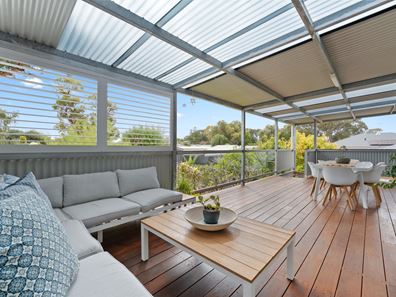 13 Maroonah Road, Golden Bay WA 6174