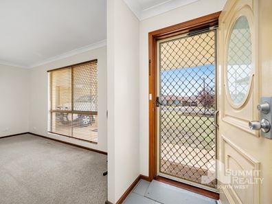 13 Payton Way, Usher WA 6230