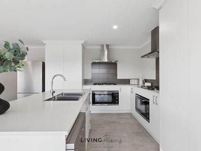 Room/4  7 Drysdale Approach, Baldivis WA 6171