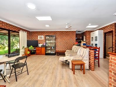 1260 Bailup Road, Wooroloo WA 6558