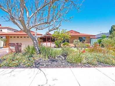 85 Stonehaven Parade, Kinross WA 6028