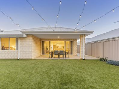 26 Eremophila Street, Sinagra WA 6065