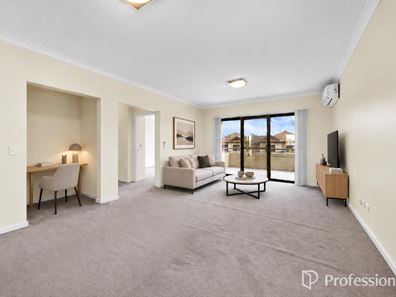 64/12 Citadel Way, Currambine WA 6028