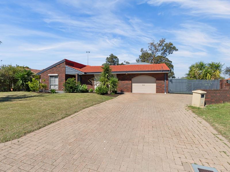 2 Peet Court, Noranda WA 6062