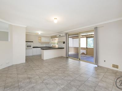 6 Newlyn Way, Coodanup WA 6210