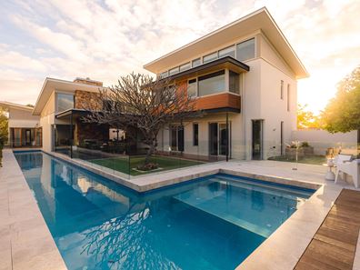 33 Leon Road, Dalkeith WA 6009