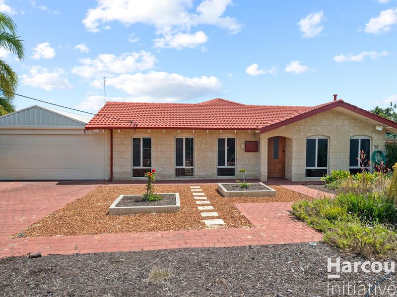11 Althorne Way, Girrawheen WA 6064
