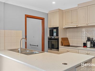 11 Althorne Way, Girrawheen WA 6064