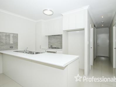 9/89 Redstone Trail, Ellenbrook WA 6069
