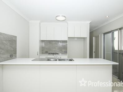 9/89 Redstone Trail, Ellenbrook WA 6069