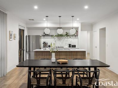 8 Gooljak Rise, Lakelands WA 6180