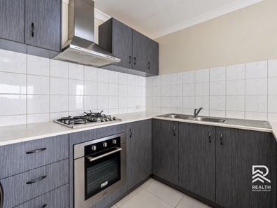 1A Renou Street, Queens Park WA 6107