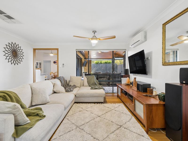 17 Ommanney Street, Hamilton Hill WA 6163