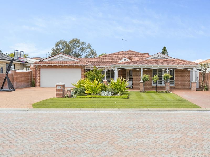 3 Baleine Court, Sorrento WA 6020