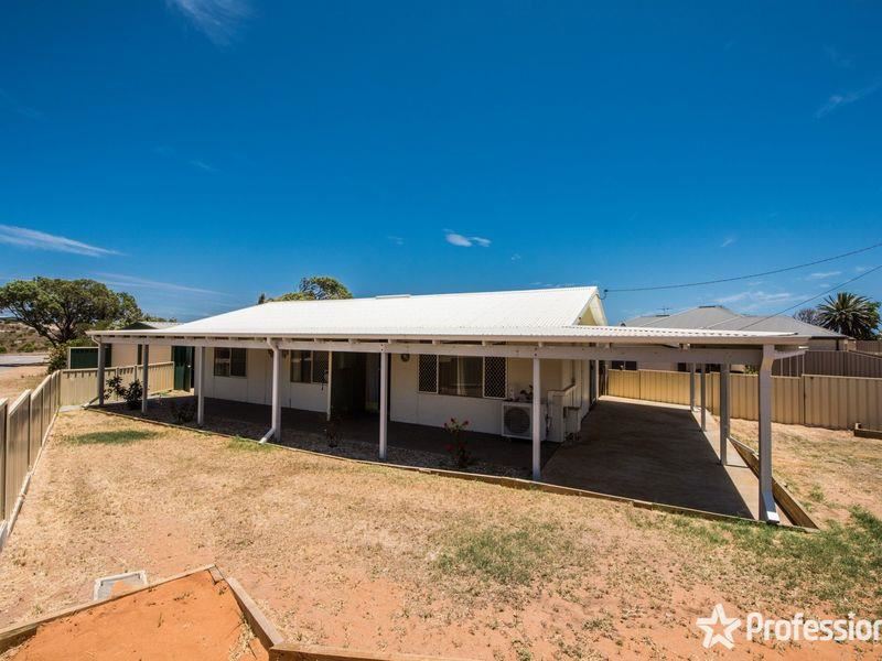 84 Eastern Road, Geraldton