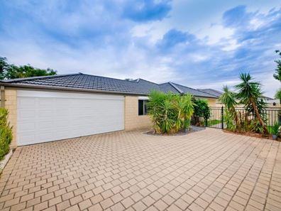 17A Raleigh Road, Bayswater WA 6053