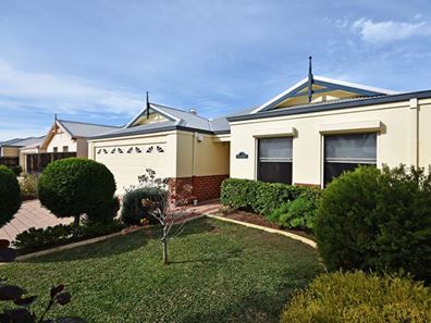 12 Heathland Terrace, Ellenbrook WA 6069