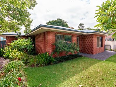 20A Taree Street, St James WA 6102