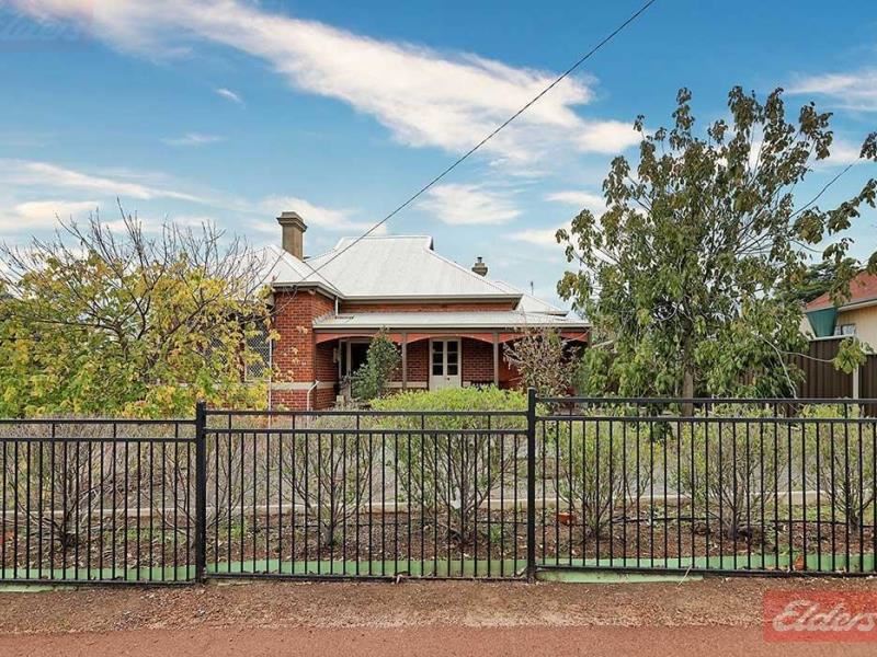 11 Kipling Street, Narrogin