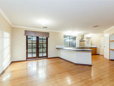 9 Warrego Road, Port Kennedy WA 6172