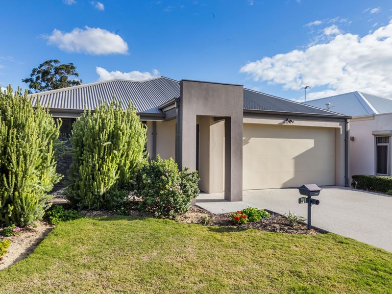 42 Beroona Way, Cockburn Central WA 6164