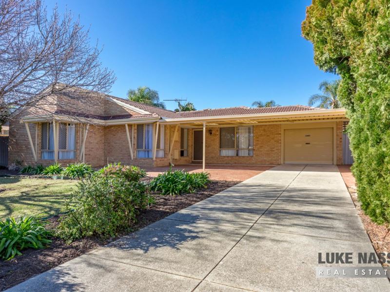 98 Brown Crescent, Seville Grove WA 6112