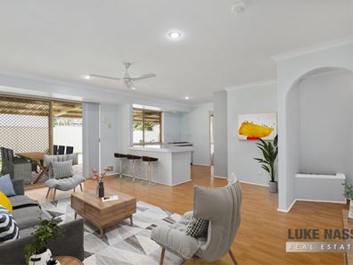 98 Brown Crescent, Seville Grove WA 6112