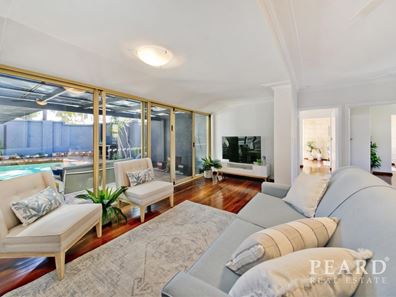 1A Hamer Avenue, Wembley Downs WA 6019