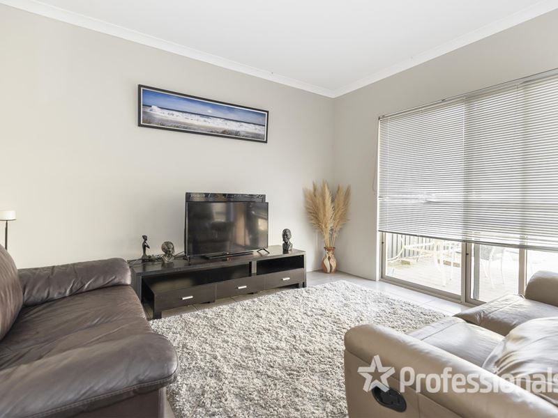 43B Bellazario Promenade, Aveley