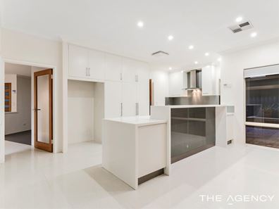 23 Bianco Place, Secret Harbour WA 6173