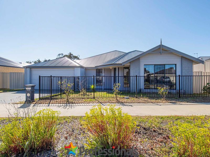 32 Cimarron Edge, Meadow Springs