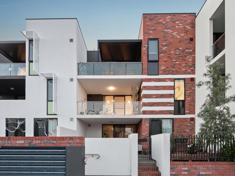 32/99 Palmerston Street, Perth