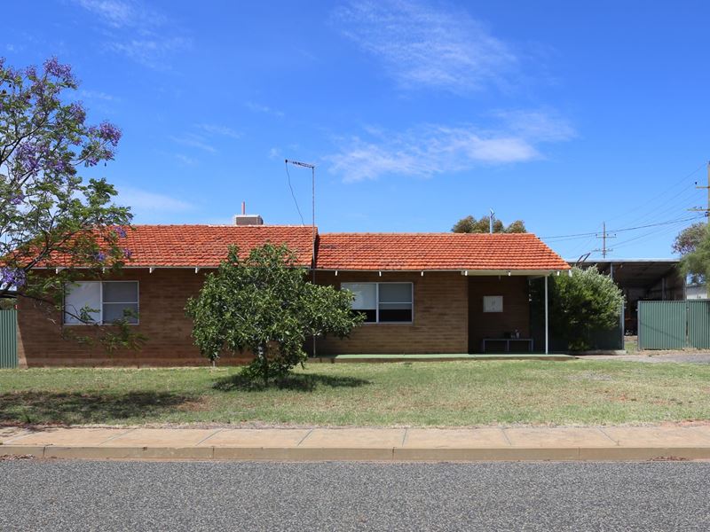 11 Hibiscus St, Kambalda West