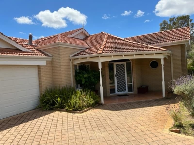 64 Scovell Cres, Anketell