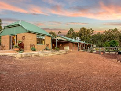 84 Reed Road, Jarrahdale WA 6124