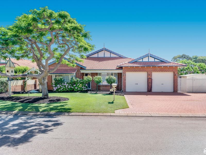 4 Tiarella Place, Canning Vale WA 6155