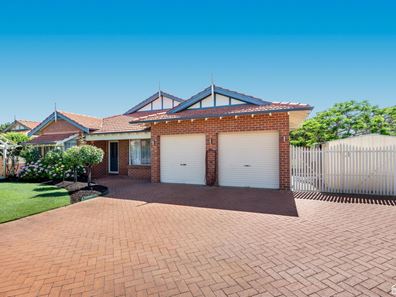 4 Tiarella Place, Canning Vale WA 6155