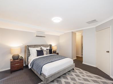 8 Auckland Parade, Canning Vale WA 6155