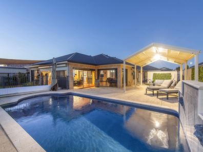 57 Lord Hobart Drive, Madora Bay WA 6210
