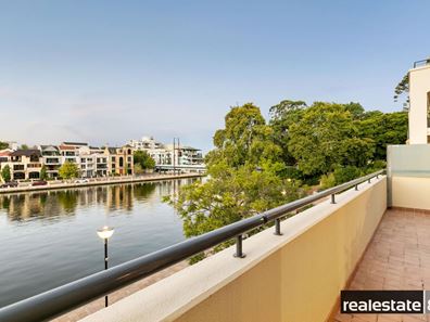 33/20 Royal Street, East Perth WA 6004