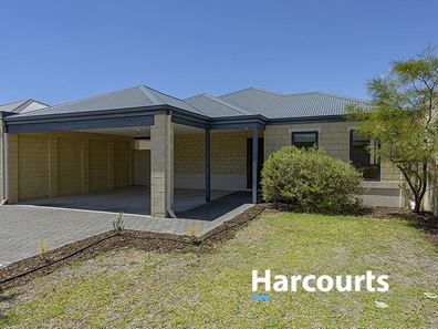 8 Flinders Crescent, Abbey WA 6280